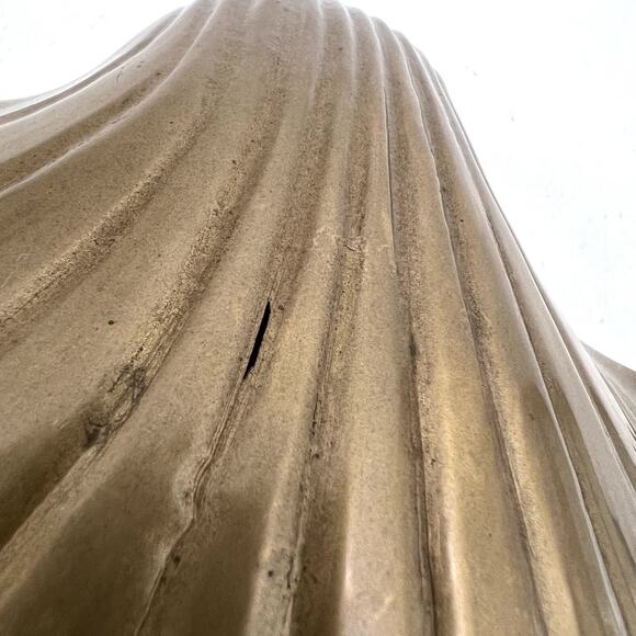 Vintage Brass Clam Shell Trinket Box Hinged Lid Nautical Beach House Decor - Picture 8 of 11